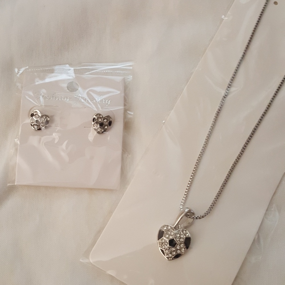 Rhinestone soccer ball heart shaped Jewelry set